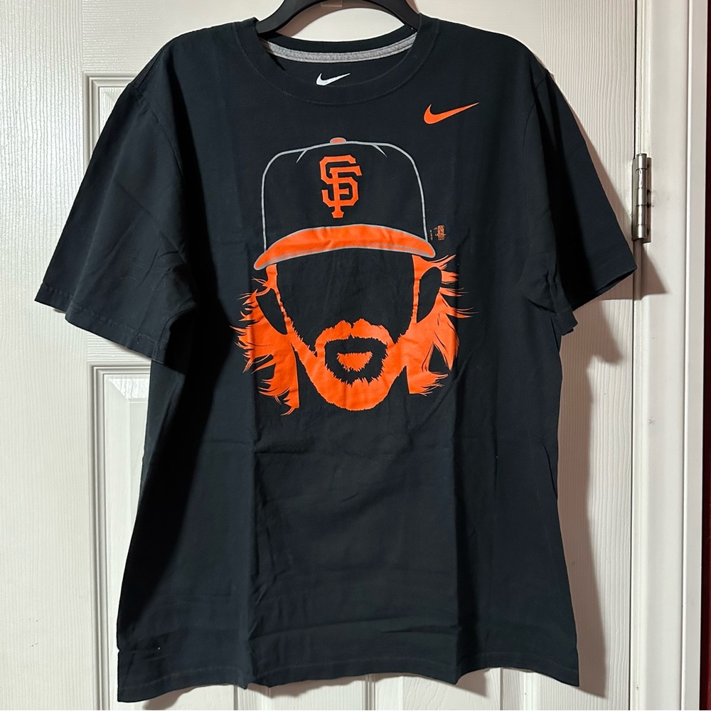 Nike San Francisco Giants Madison Bumgarner Shirt

Size L

Great condition
